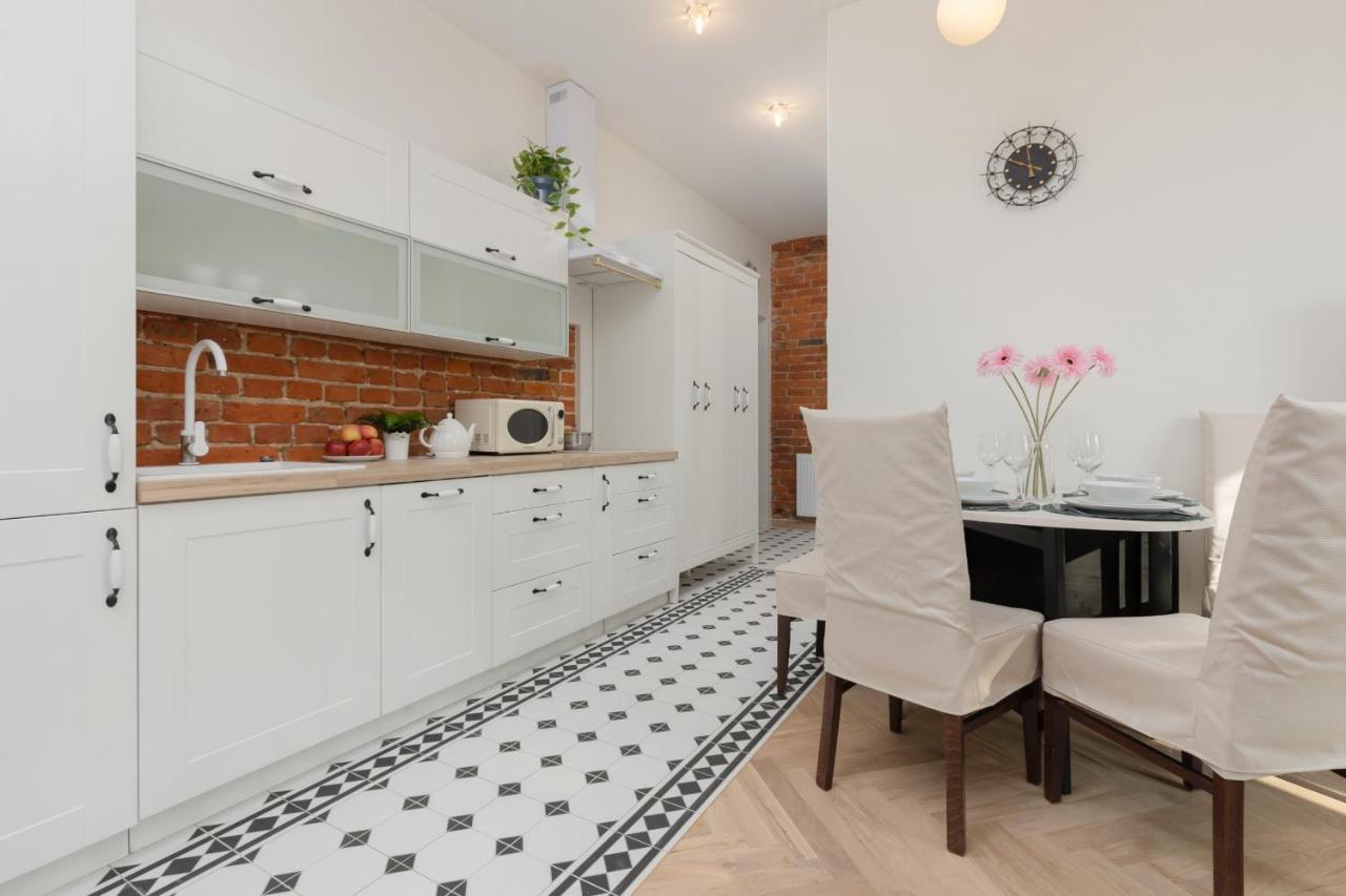 Warsaw Pruszkow Park View Comfortable Apartments By Noclegi Renters المظهر الخارجي الصورة