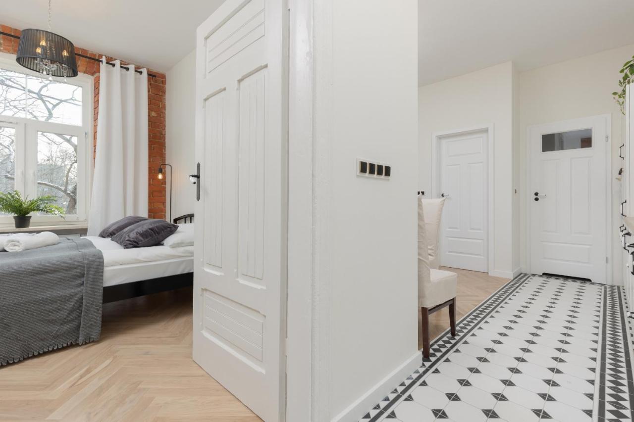 Warsaw Pruszkow Park View Comfortable Apartments By Noclegi Renters المظهر الخارجي الصورة